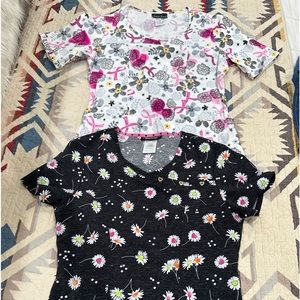 2 size small scrub tops